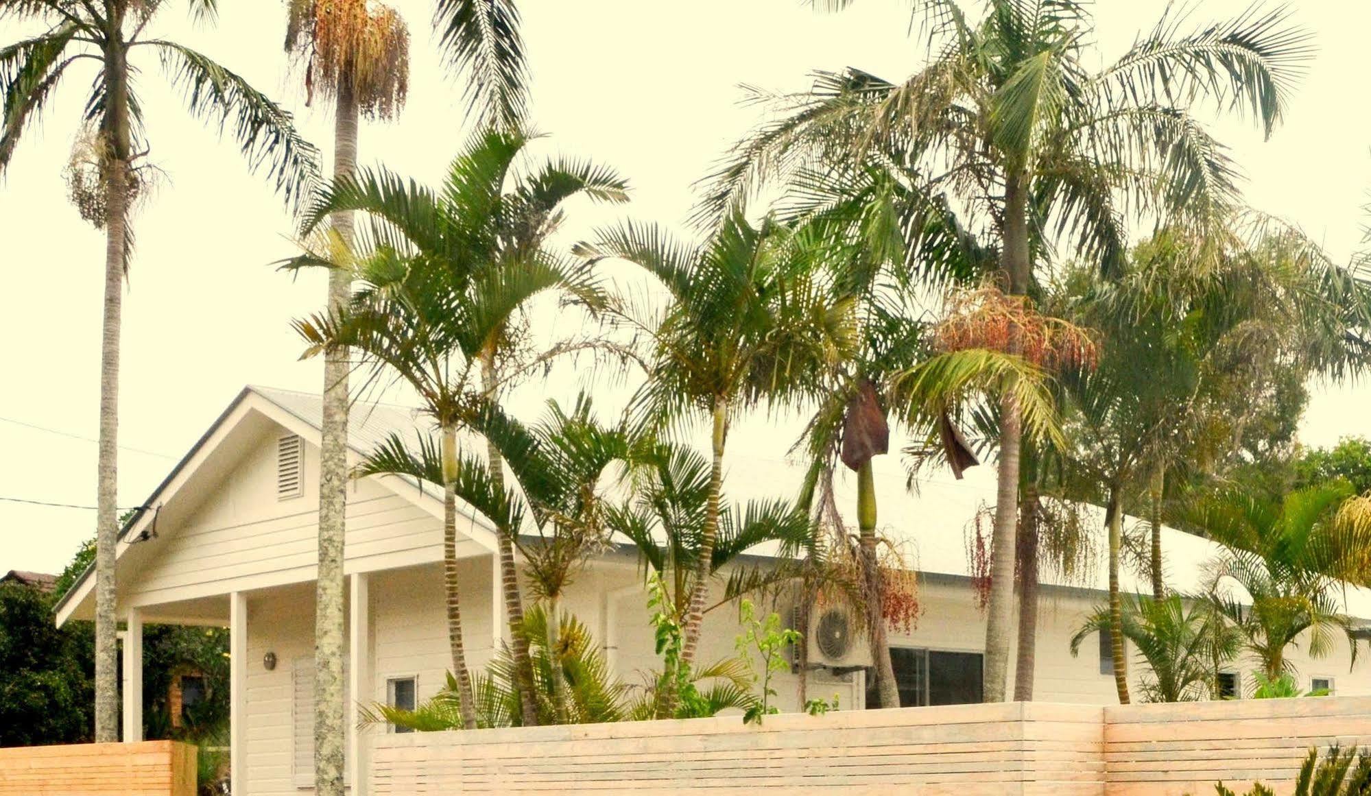 Byron Palms Guesthouse & Spa - Adults Only Byron Bay Luaran gambar